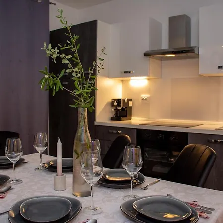 Apartment 7 *