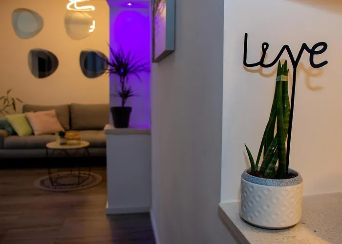 7 * 诺维·维诺多尔斯基